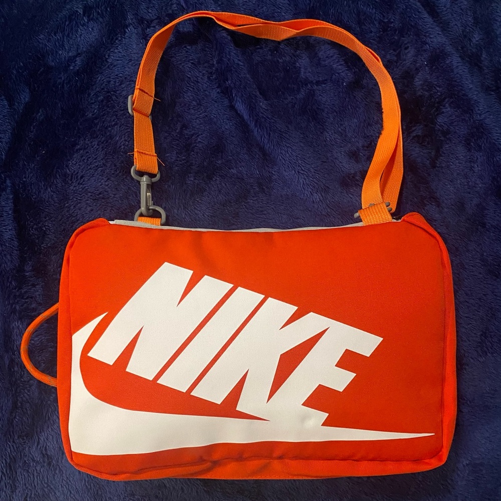 Classic Nike shoe box carry bag